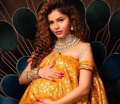 Rubina Dilaik ने दिया जुड़वा बेटियों को जन्म, करोड़पति बिजनेसमैन की दुल्हन बनेंगी दिव्या